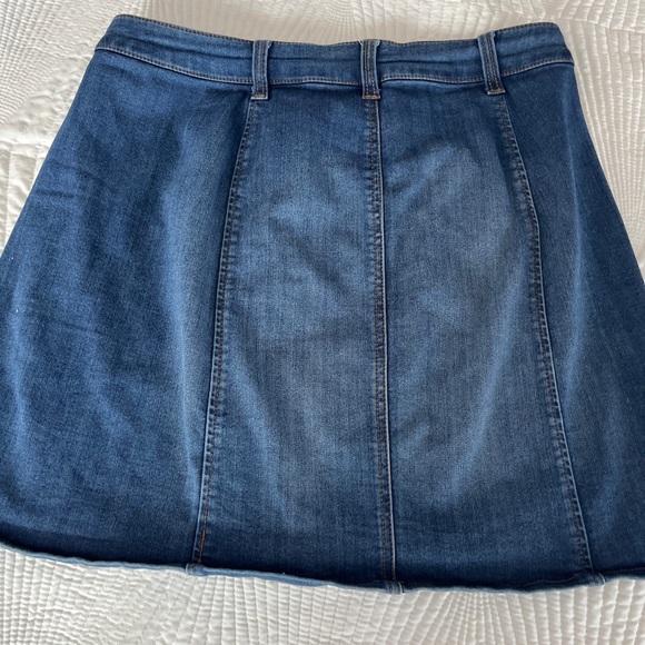 Celebrity pink denim wrap jean skirt 9/29 - Picture 4 of 5